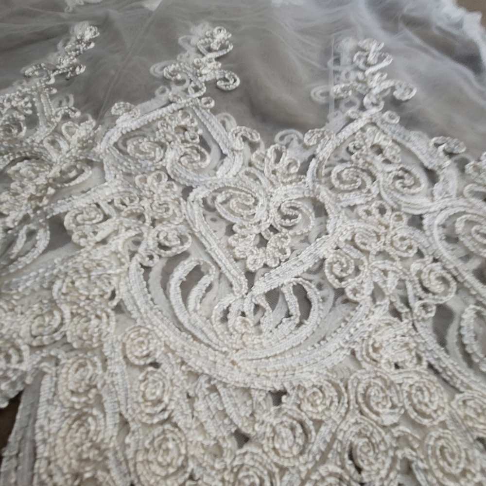 Ooh La La Sheer Lace Embroided White Tank Top - S - Picture 8 of 8